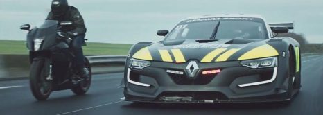 Renault R.S. 01 And Ragnotti Play Cops