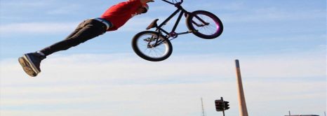 BMX Amazing Stunts