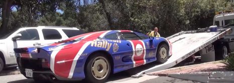 Jaguar XJ220 Impounded by Beverly Hills Police