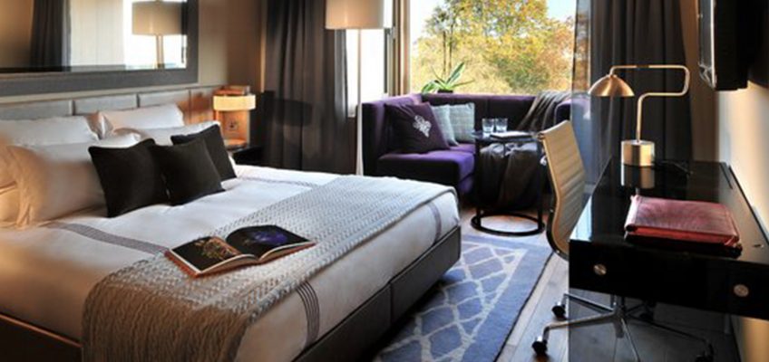 Three of the best and biggest London hotels suites!