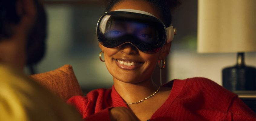 Apple’s Vision Pro VR headset
