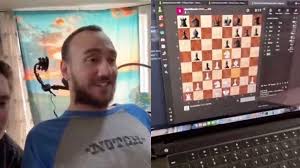 The First Neuralink Patient Plays Chess Using Brain Waves
