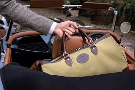 The Essential Guide to Men’s Handbags: Elevating Your Style and Functionality